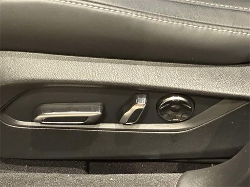 Used 2025 Acura TLX w/ Technology Package image 14