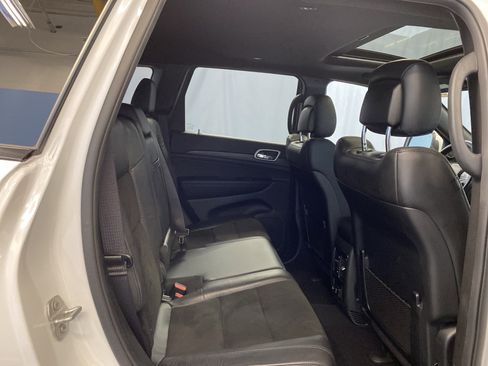 Certified 2020 Jeep Grand Cherokee Altitude image 39