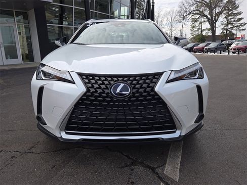 Used 2022 Lexus UX 250h image 8