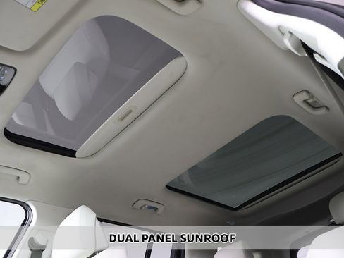 Certified 2025 Hyundai Santa Fe Calligraphy image 3