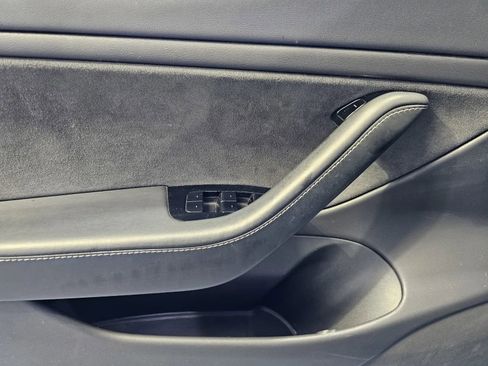 Used 2019 Tesla Model 3 Long Range AWD/4WD image 16