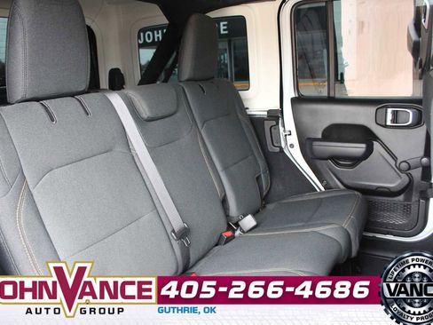 Used 2024 Jeep Wrangler Sport image 18