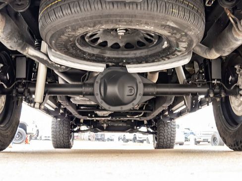 Used 2023 GMC Sierra 1500 AT4 w/ AT4 Premium Package image 15