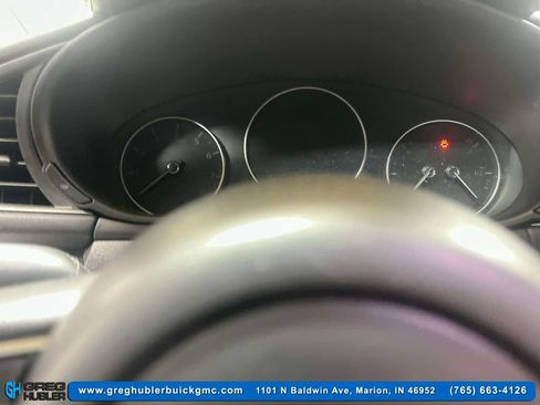 Used 2021 MAZDA MAZDA3 s image 20