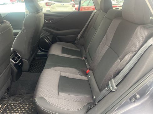 Used 2025 Subaru Outback Premium AWD/4WD image 11