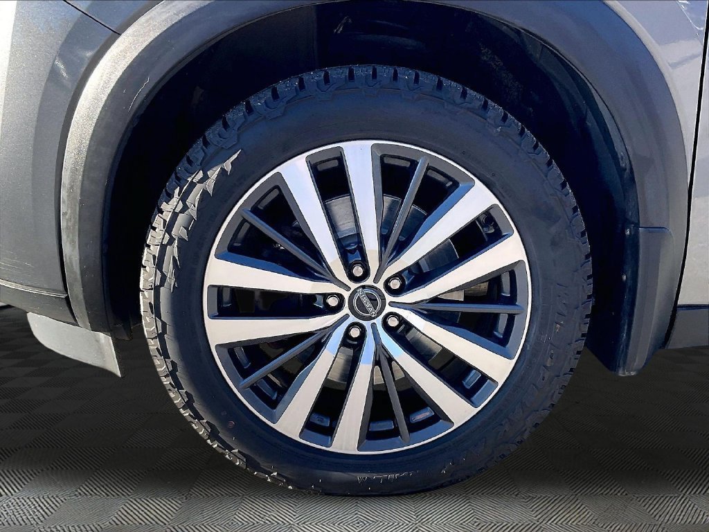 Used 2022 Nissan Pathfinder Platinum w/ Cargo Package AWD/4WD image 7