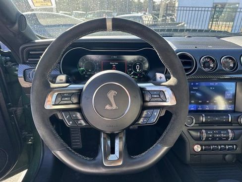 Used 2022 Ford Mustang Shelby GT500 w/ Carbon Fiber Track Pack image 22