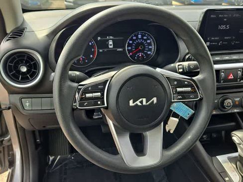 Used 2024 Kia Forte LXS FWD image 21
