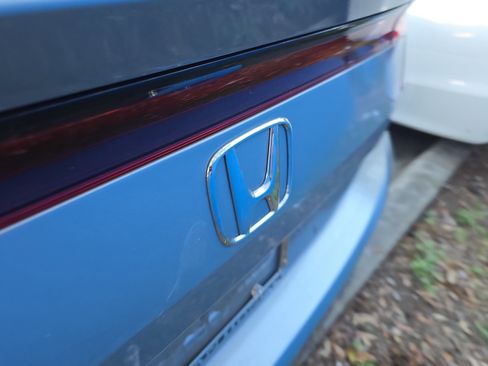 Certified 2023 Honda Civic EX-L image 7