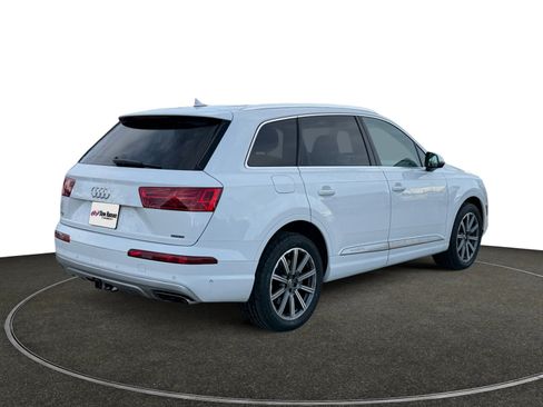 Used 2019 Audi Q7 3.0T Prestige image 6