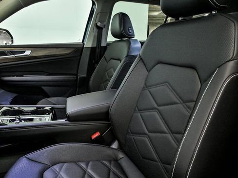 New 2026 Volkswagen Atlas SE AWD/4WD image 7