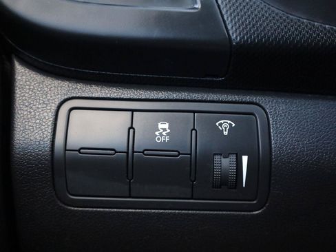 Used 2013 Hyundai Accent GS FWD image 35