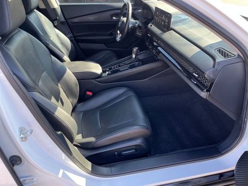 Certified 2023 Honda Accord Touring image 16