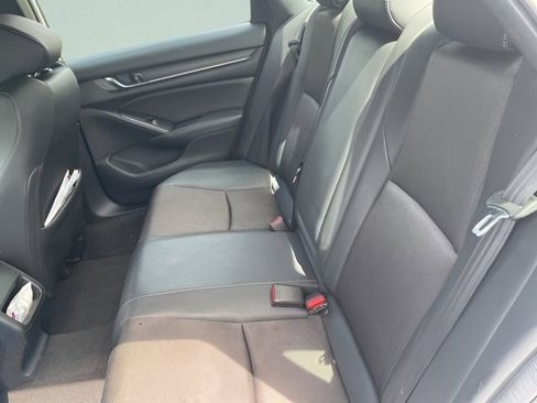 Used 2020 Honda Accord Sport image 16