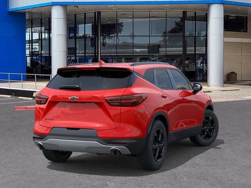 New 2026 Chevrolet Blazer LT w/ Convenience Package FWD image 4