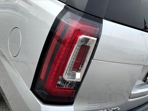 Used 2019 GMC Yukon XL SLT w/ Premium Edition image 33