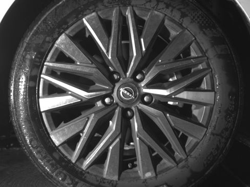 Used 2025 Nissan Altima 2.5 SV image 13