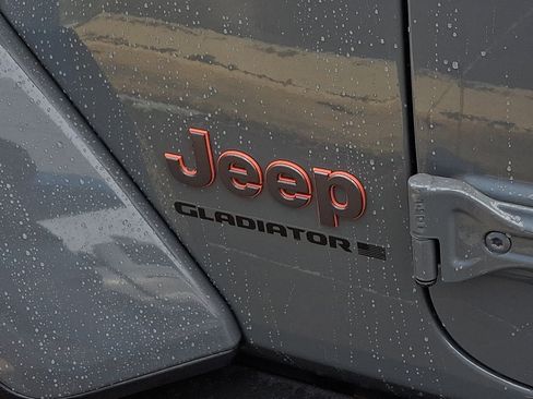 Used 2023 Jeep Gladiator Mojave w/ LED Lighting Group image 30