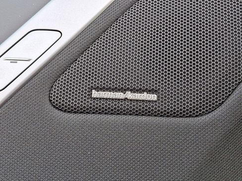 Certified 2026 BMW iX xDrive45 w/ M Sport Package image 26