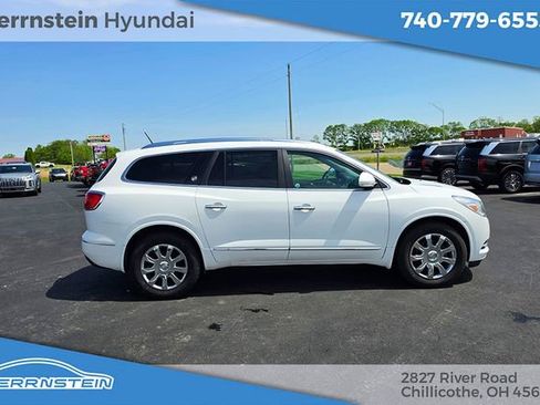 Used 2017 Buick Enclave Premium AWD/4WD image 33