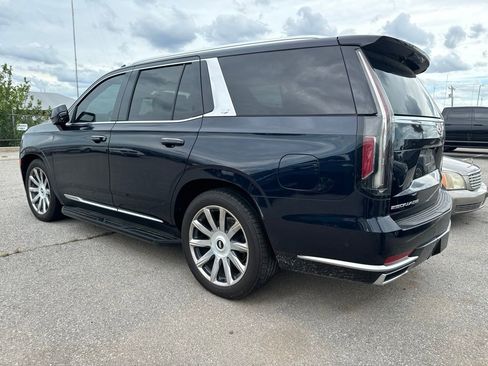 Used 2023 Cadillac Escalade Premium Luxury Platinum AWD/4WD image 4