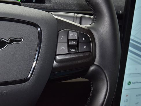 Certified 2025 Ford Mustang Mach-E Premium image 24