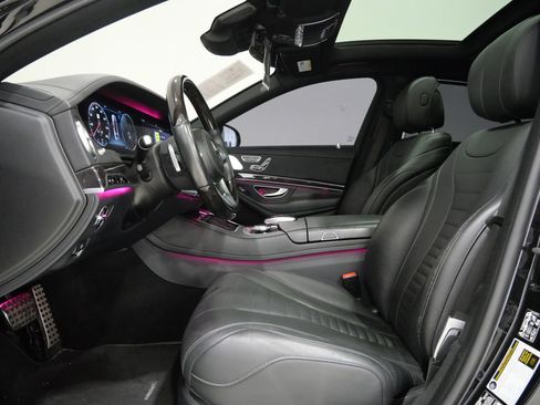 Used 2018 Mercedes-Benz S 560 4MATIC Sedan image 13