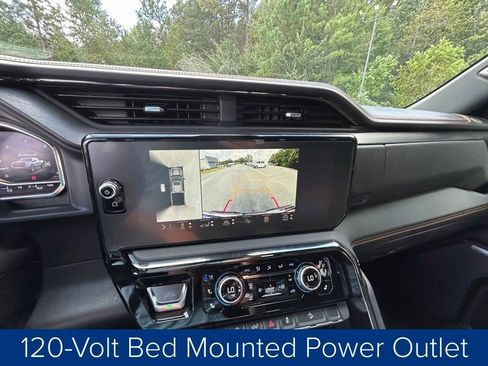 Used 2024 GMC Sierra 1500 AT4 w/ Technology Package image 41