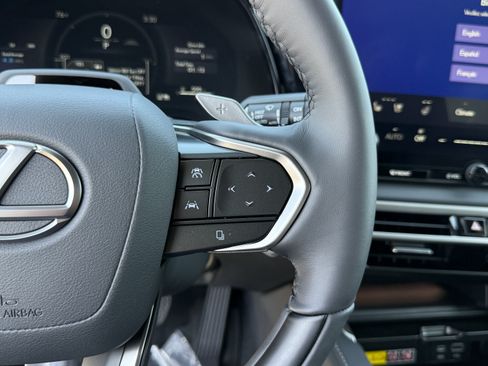New 2026 Lexus RX 350h AWD/4WD image 24