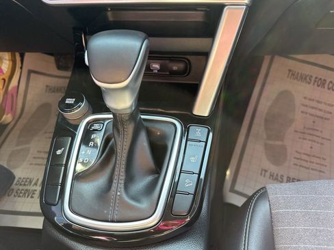 Used 2023 Kia Seltos S w/ Navigation Package image 33