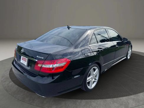 Used 2013 Mercedes-Benz E 350 4MATIC Sedan image 6