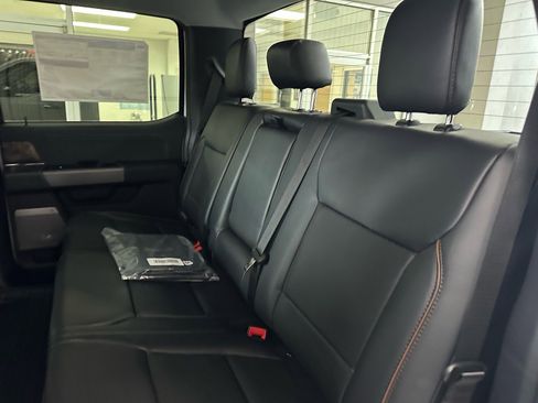 New 2026 Ford F250 Lariat image 30