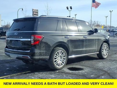Used 2023 Ford Expedition Limited image 7