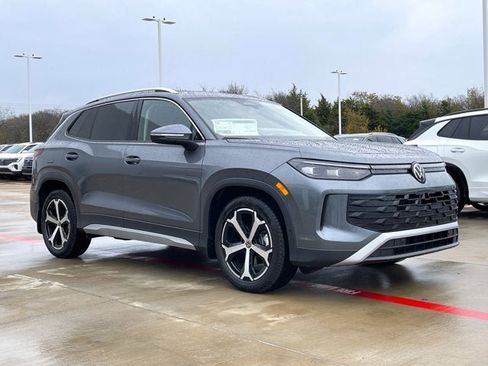 New 2026 Volkswagen Tiguan SE image 6