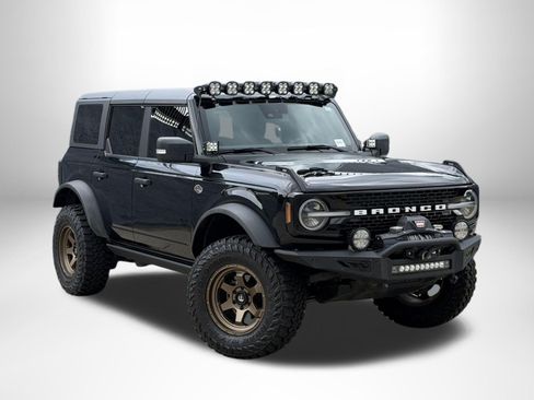 Used 2023 Ford Bronco Wildtrak AWD/4WD image 1