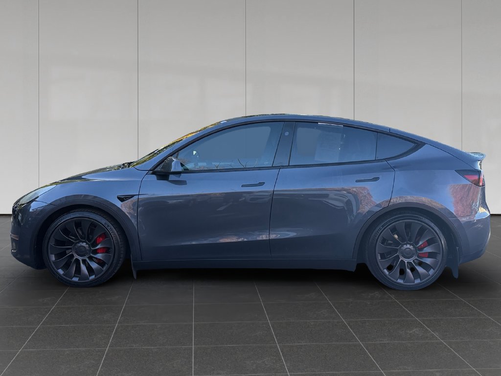 Used 2023 Tesla Model Y Performance AWD/4WD image 2