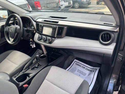 Used 2014 Toyota RAV4 LE w/ Preferred Accessory Package AWD/4WD image 13