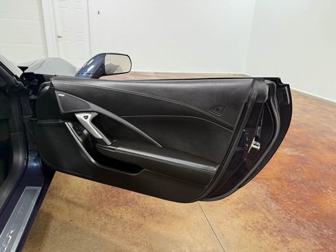 Used 2014 Chevrolet Corvette Stingray Convertible image 56