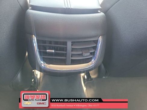 Used 2024 Chevrolet Malibu LT image 11