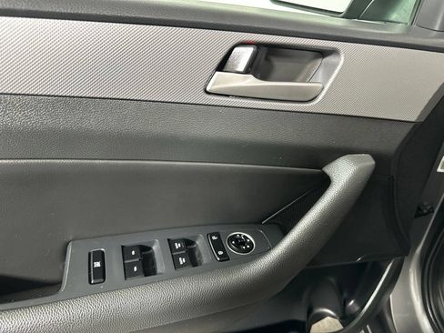 Used 2019 Hyundai Sonata SEL FWD image 9