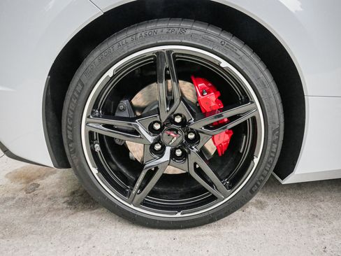 Used 2023 Chevrolet Corvette Stingray Premium Conv w/ 3LT image 13