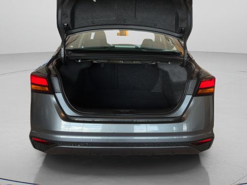 Used 2025 Nissan Altima 2.5 SV FWD image 26