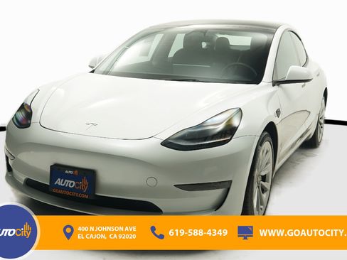 Used 2023 Tesla Model 3 Standard Range RWD image 1