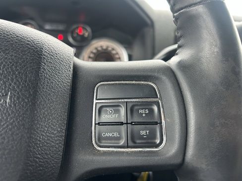 Used 2014 RAM 2500 Big Horn image 17