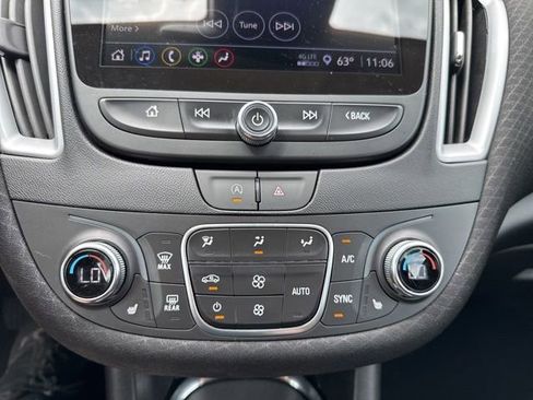 Used 2024 Chevrolet Malibu LT FWD image 22
