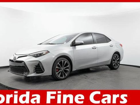 Used 2018 Toyota Corolla SE FWD image 1