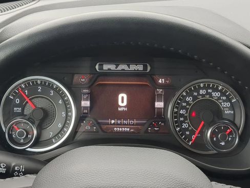 Certified 2023 RAM 1500 Big Horn image 32