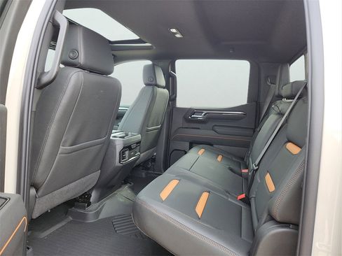New 2026 GMC Sierra 1500 AT4 w/ AT4 Premium Package image 18