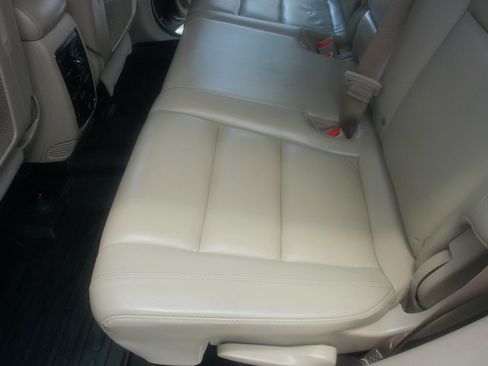 Used 2017 Jeep Grand Cherokee Limited RWD image 23