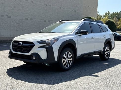 New 2025 Subaru Outback Premium image 7